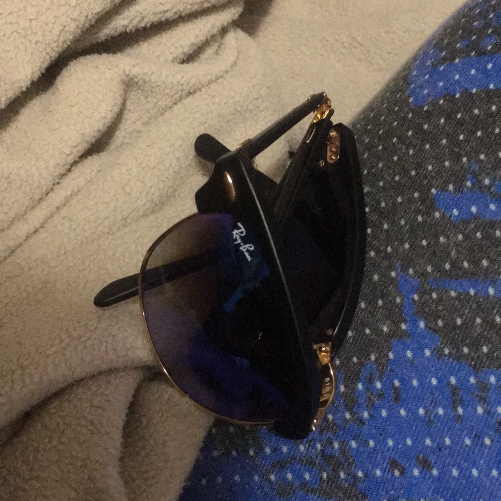 Ray bans - Picture 2 of 3